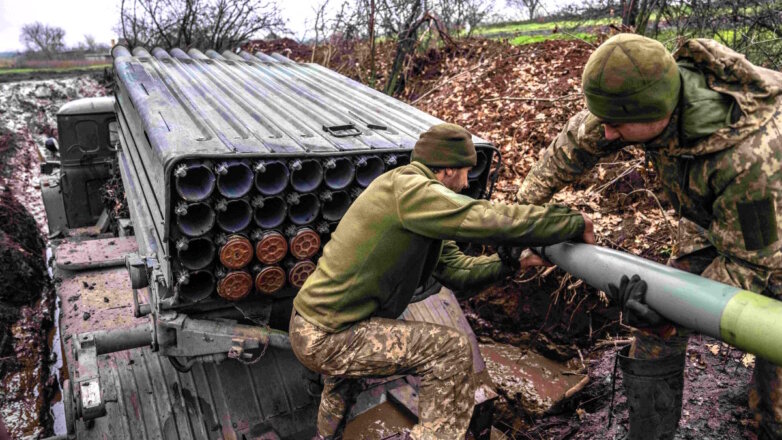 СМИ: Пакистан наращивает поставки боеприпасов Украине