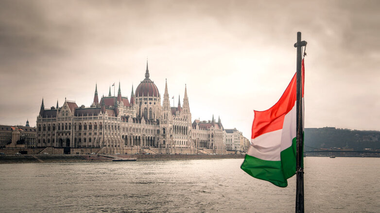 Венгрия опровергла блокировку заявления ЕС по международному ордеру на арест Путина