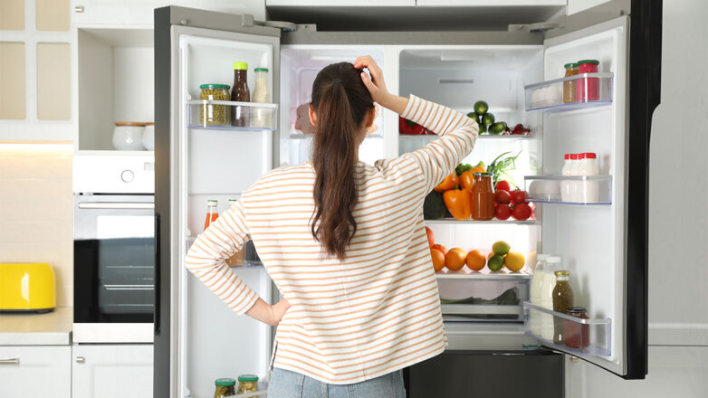 Испортятся еще быстрее: 12 продуктов, которые немедленно нужно вытащить из холодильника