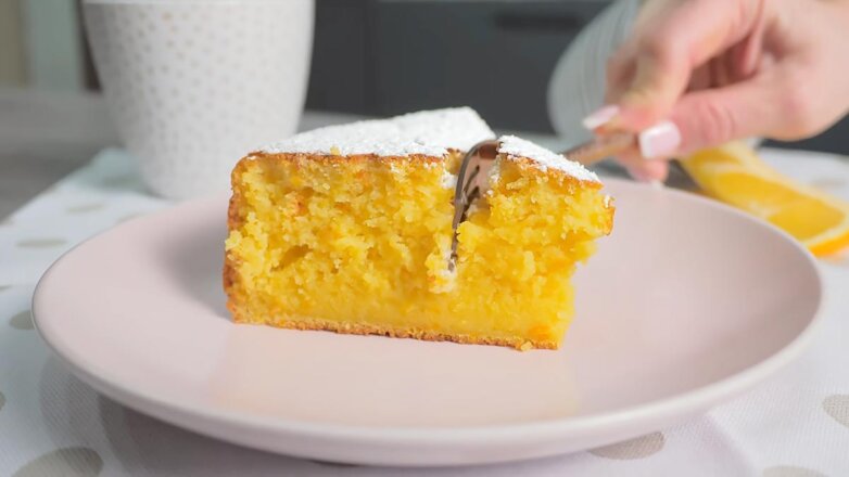 Недорого и вкусно: зимний апельсиновый пирог, аромат которого будет стоять на весь дом