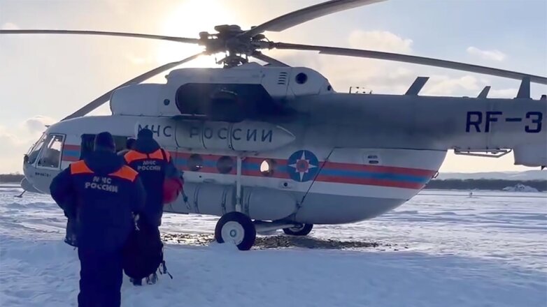 Два человека погибли при аварийной посадке вертолета Robinson на Сахалине