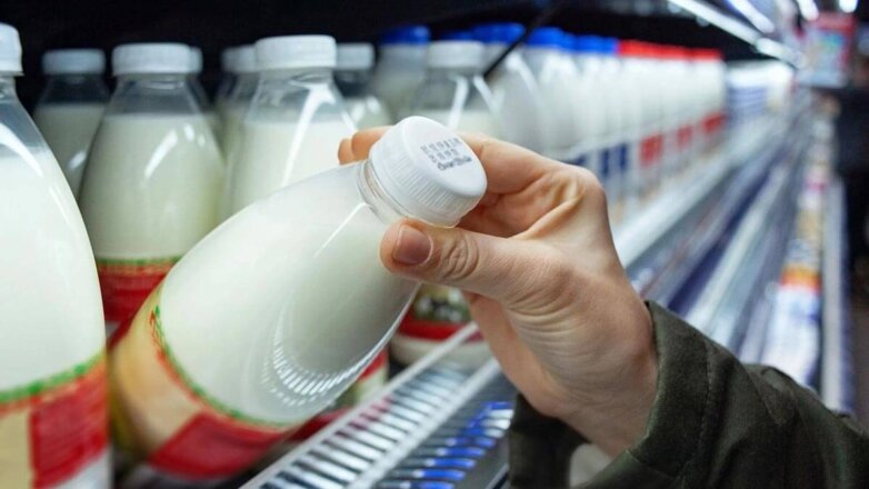 В России снизились продажи просроченной молочной продукции