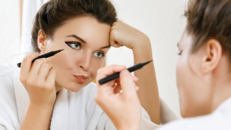 Выдают низкую самооценку: 5 распространенных ошибок в макияже