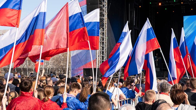 Путин назвал единство народа главнейшим условием побед России