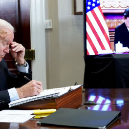 Как украинский кризис повлиял на отношения КНР с Россией и США