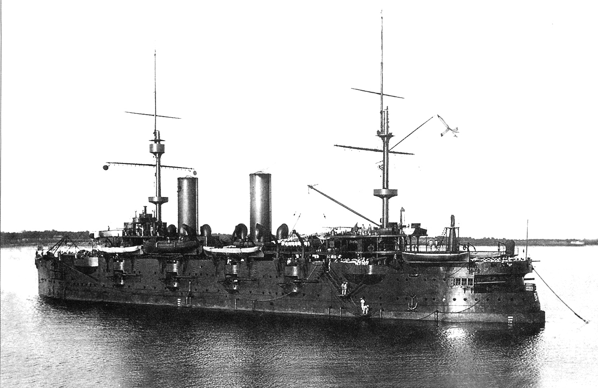 "Петр Великий" (1869-1959) после переоборудования в учебное судно