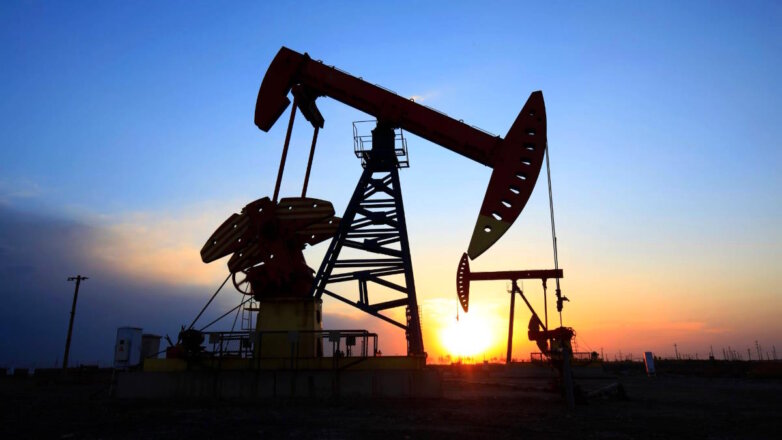 Россия продлила действие решения о добровольном сокращении добычи нефти