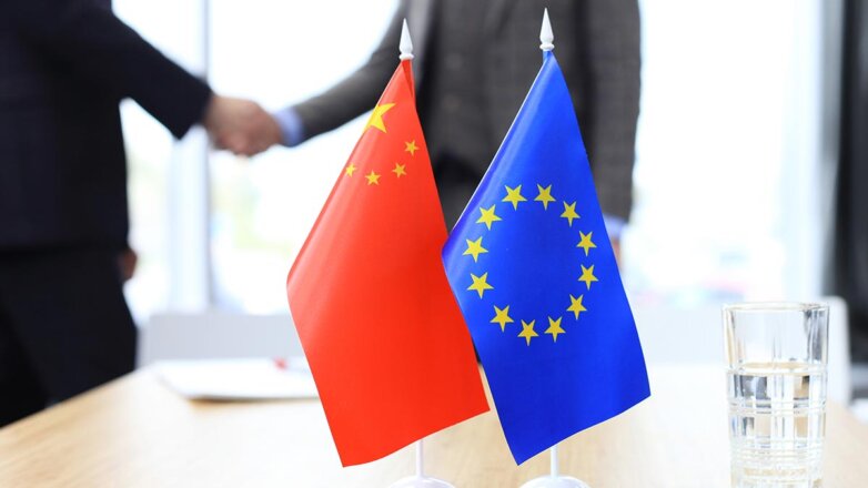 Китай призвал ЕС не ограничивать торговлю по требованию США