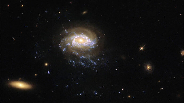 Hubble сфотографировал "галактику-медузу"
