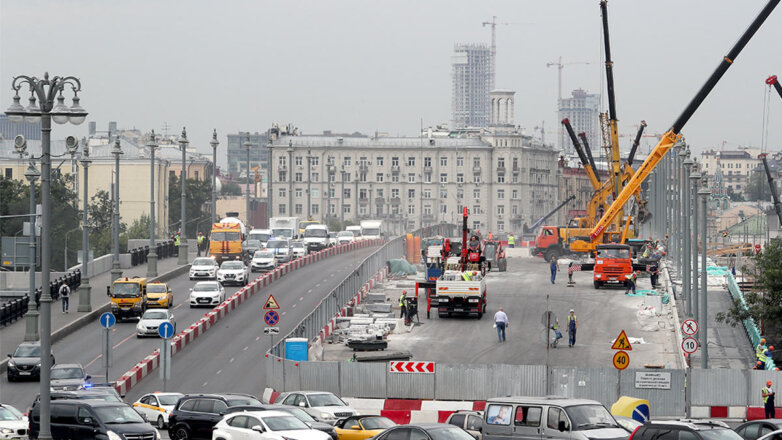 Капитальный ремонт Большого Каменного моста в Москве