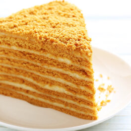 Недорого и вкусно: торт "Карамелька", который готовится всего 30 минут вместе с выпечкой