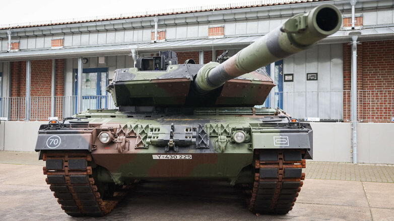 В Польше заявили о готовности открыть хаб по ремонту отправленных Киеву танков Leopard 2