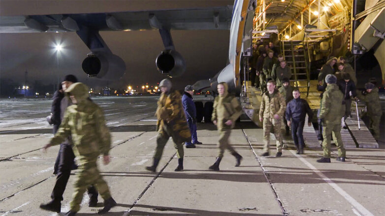 С Украины возвращены 90 российских военнопленных, которым грозила смертельная опасность