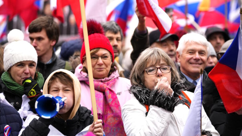 В центре Праги прошла многотысячная антиправительственная демонстрация