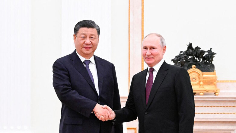 Путин поздравил Си Цзиньпина с очередной годовщиной образования КНР