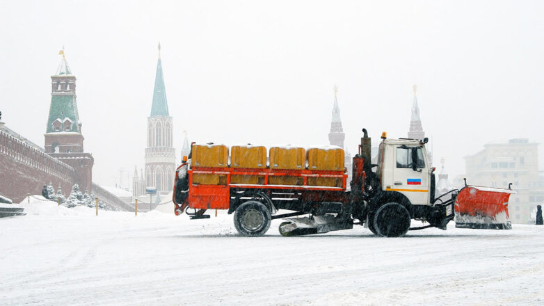 Сплошной снегопад в Москве продлится до вечера 9 марта