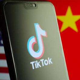 Китайский владелец TikTok опроверг сведения о продаже сервиса американским компаниям