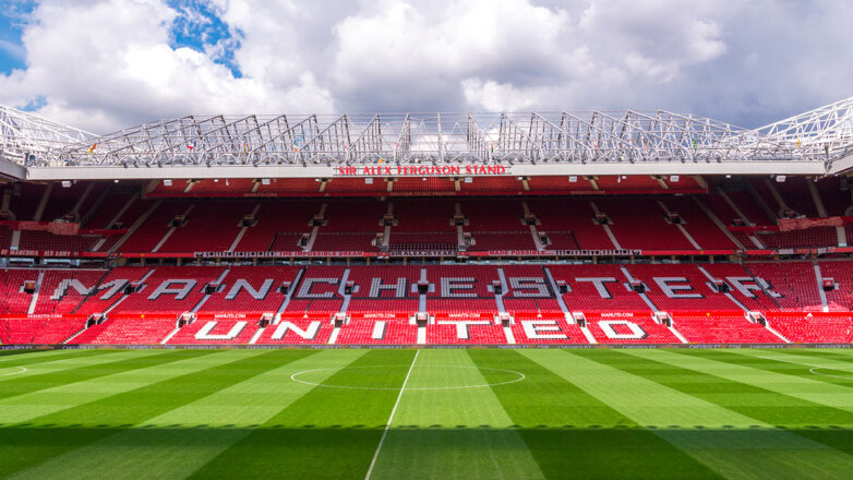 Владельцы "Манчестер Юнайтед" отложили продажу клуба до лета