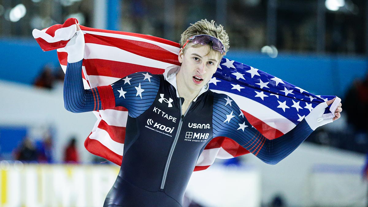Американец Джордан Штольц стал самым молодым чемпионом мира по конькобежному спорту