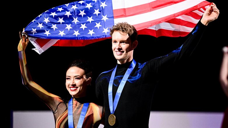 Американские фигуристы Чок и Бэйтс выиграли соревнования танцевальных пар на ЧМ в Японии