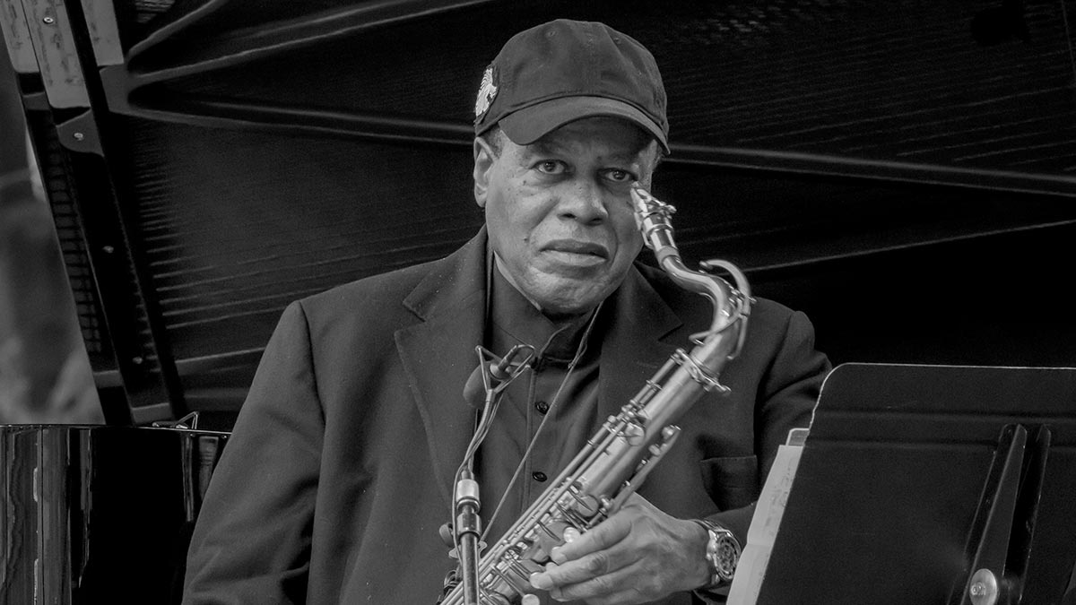 Умер джазовый саксофонист и лауреат 12 премий Grammy Уэйн Шортер