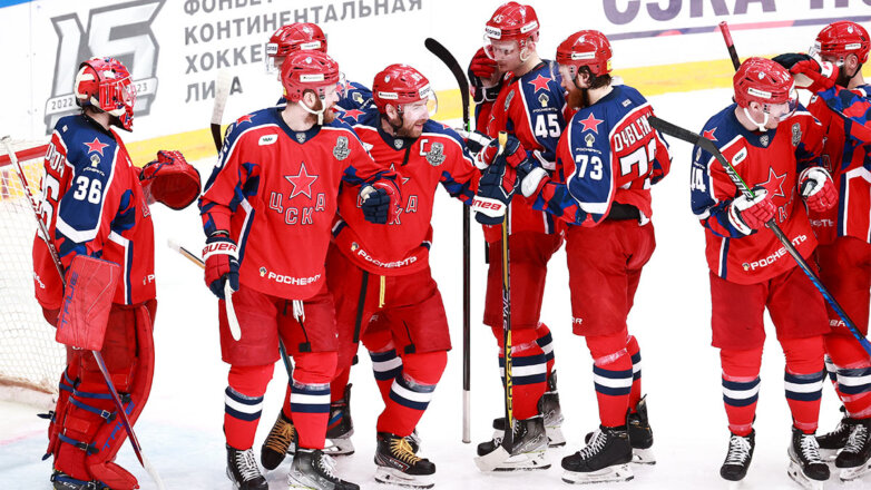 Игроки ЦСКА после победы в матче