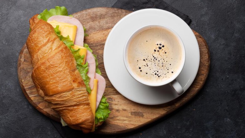 "Индекс кофе с бутербродом" в России снизился на два пункта
