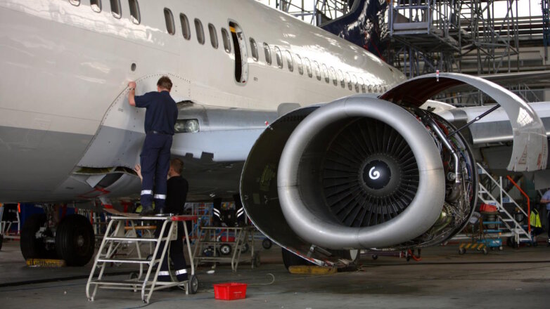В России техобслуживанием самолетов занимаются больше 200 сертифицированных организаций