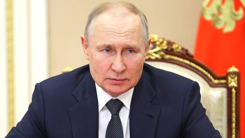 Путин: Россия в сфере промышленности должна двигаться к полной суверенизации