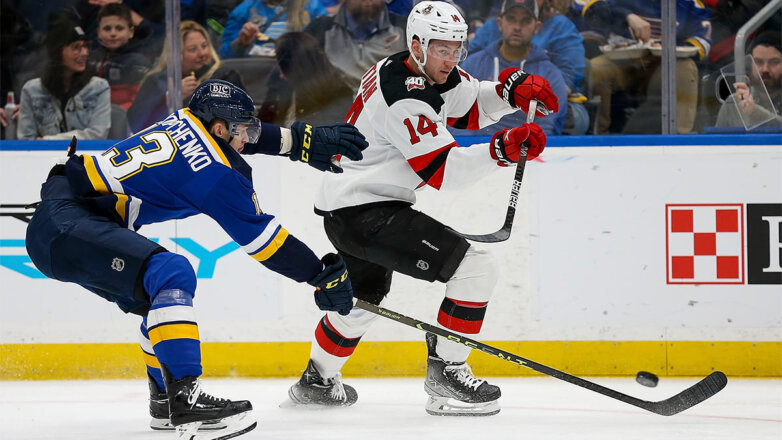 Гол и передача Торопченко помогли "Сент-Луису" обыграть "Филадельфию" в матче НХЛ