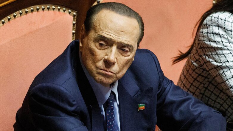 Берлускони заявил, что справится с болезнью и на этот раз