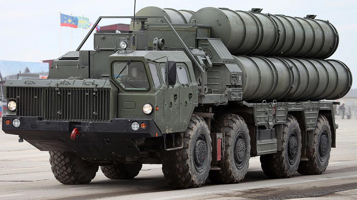 В Турции заявили об отсутствии угрозы от приобретенной у России ЗРС С-400