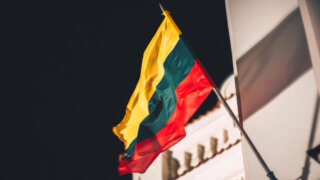 МИД Литвы вызвал дипломата РФ из-за объявления в розыск литовских политиков