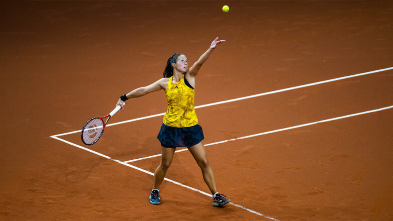 Теннисистка Касаткина победила Павлюченкову на турнире в Мадриде