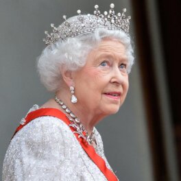 Стало известно об отношении Елизаветы II к выходу Великобритании из ЕС