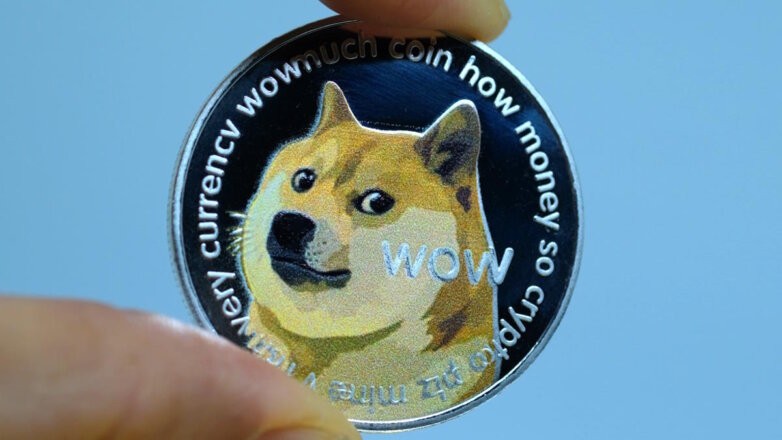 Twitter изменил логотип на собаку, которая является символом Dogecoin