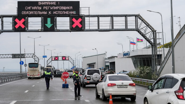 К маю на подъездах к Крымскому мосту заработают дополнительные посты досмотра