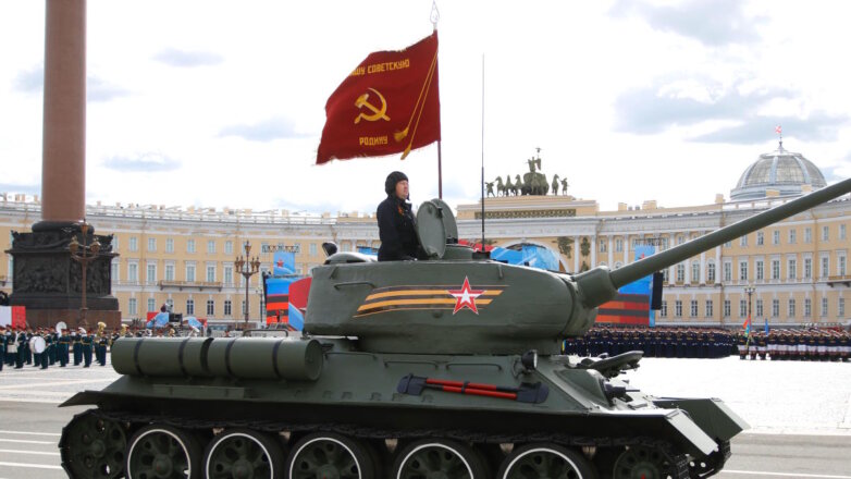 В военном параде 9 Мая в Санкт-Петербурге примут участие 4500 человек