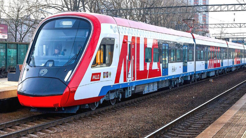 В Москве расписание поездов на D1 изменится с 29 апреля по 8 мая