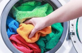 Как стирать полотенца правильно: 4 ошибки, которые делают их жесткими