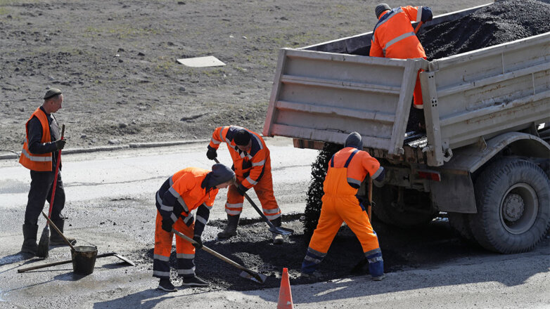 Более 400 километров дорог отремонтировали в 2022 году в ЛНР