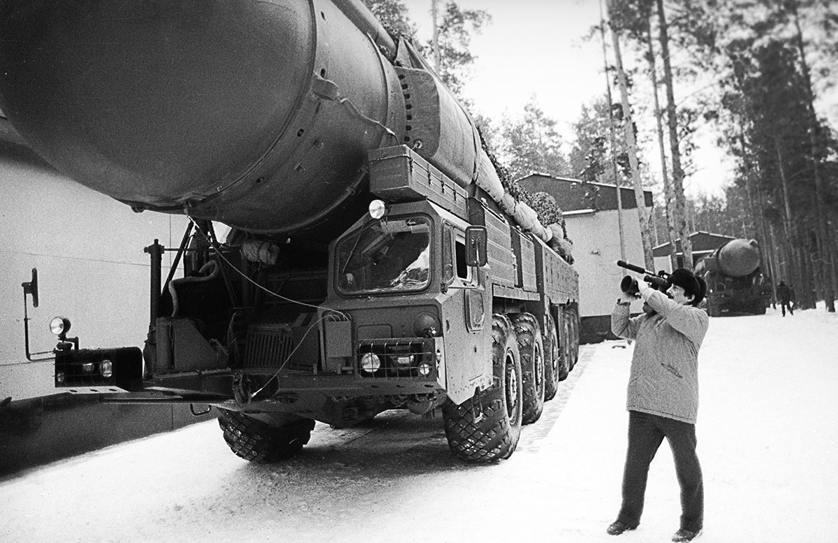 Подготовка к разоружению ракетного комплекса РСД-10 в Белоруссии, 1988 год