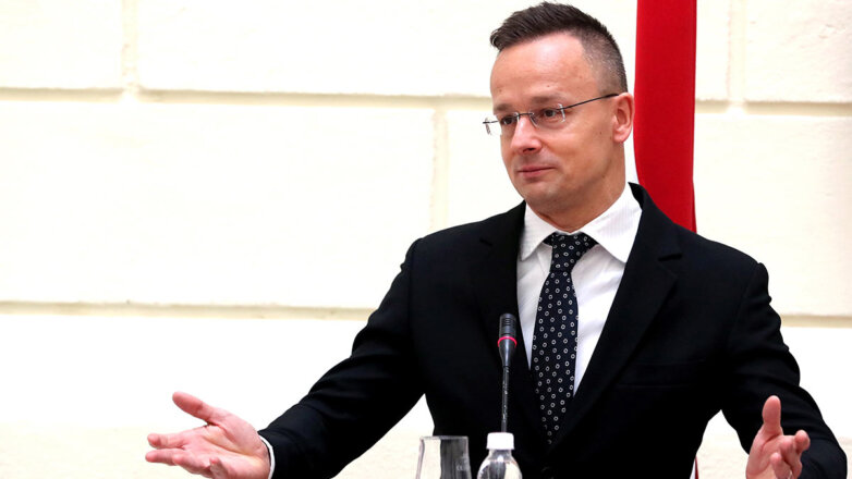 Сийярто: Венгрия сохранила за собой право отсрочки платежа за российский газ