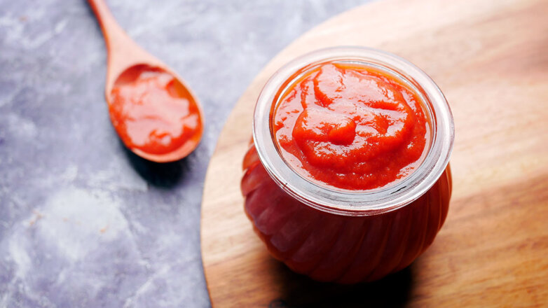 Соус из маринованных помидоров: поможет придать вкус даже неудачному шашлыку