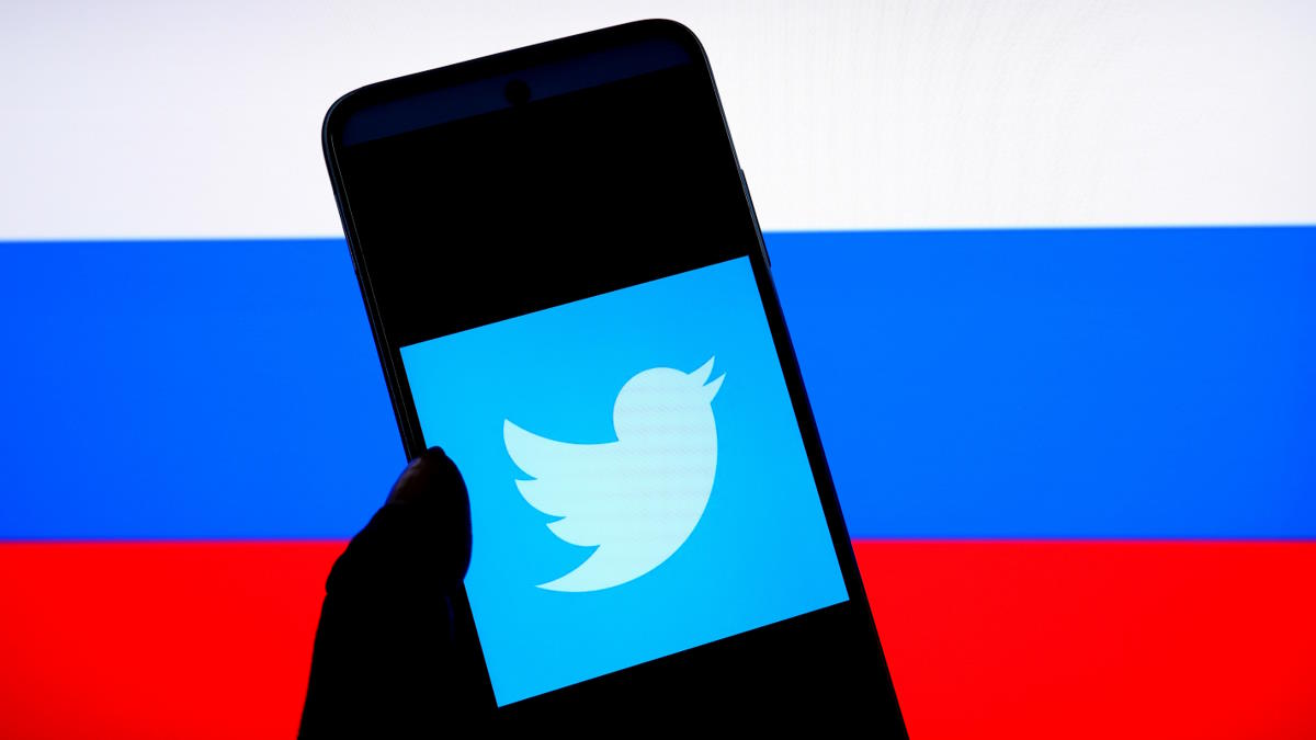 Роскомнадзор не намерен снимать ограничения с Twitter