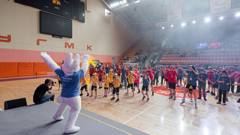 На Урале проходят уникальные спортивные состязания для справившихся с онкологией детей