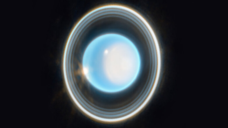 Телескоп James Webb сделал детальное фото Урана с кольцами и полярной шапкой