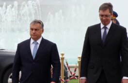 Вучич показал Орбану приобретенные в Китае ЗРК и беспилотники