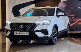 АвтоВАЗ опроверг сообщения о прекращении производства Lada X-Cross 5