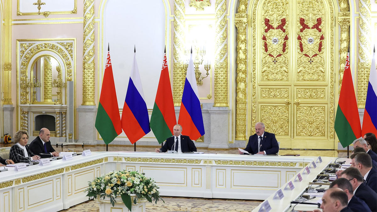 В Кремле заявили о необходимости гарантий безопасности для Белоруссии